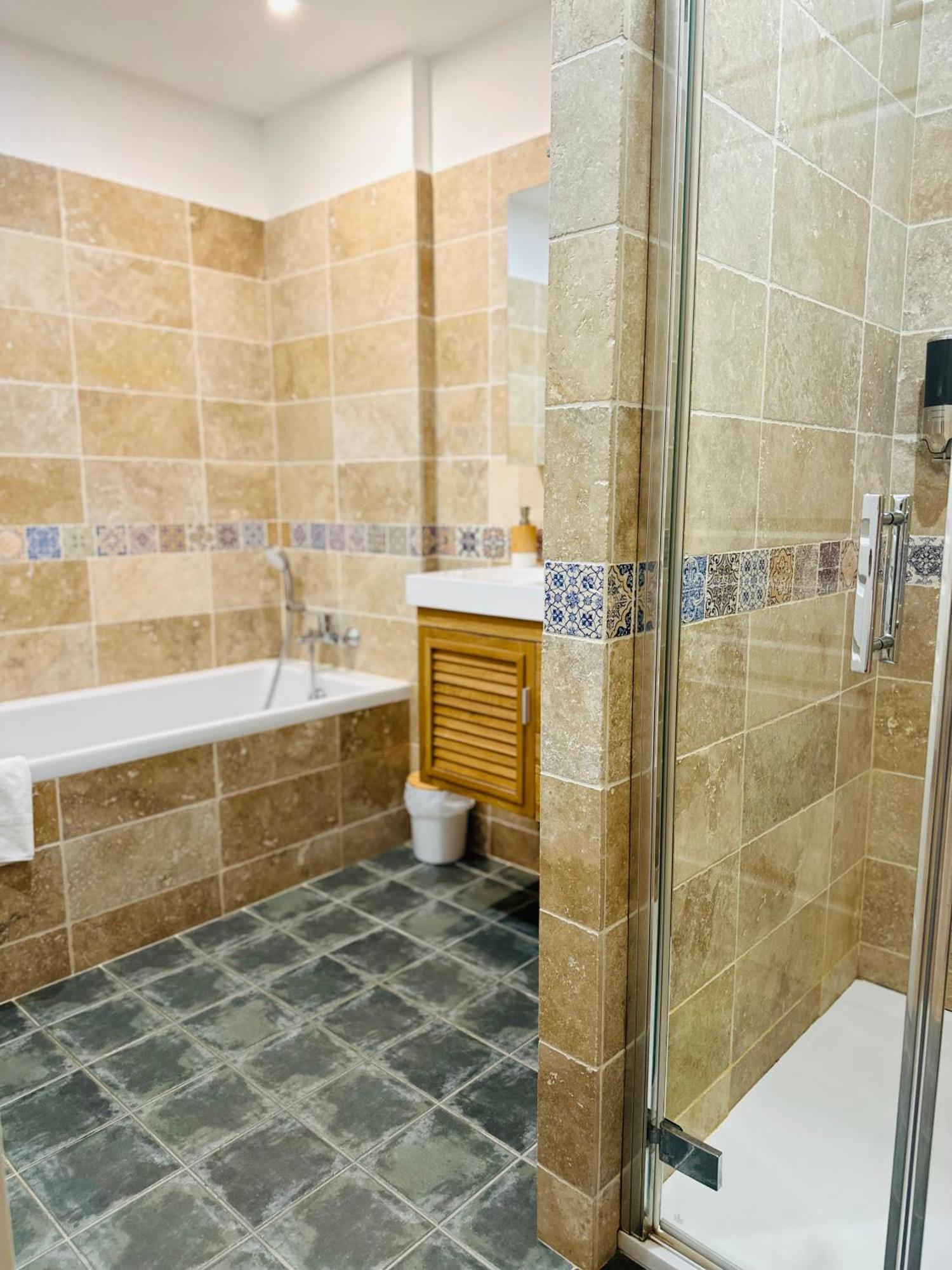 Bed & Breakfast Le Pavillon - Vedene