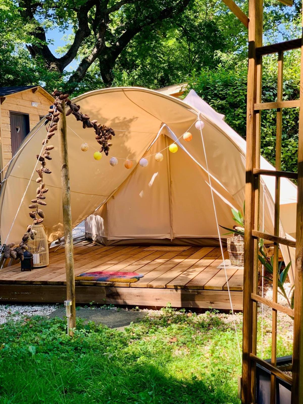 Le Pavillon -