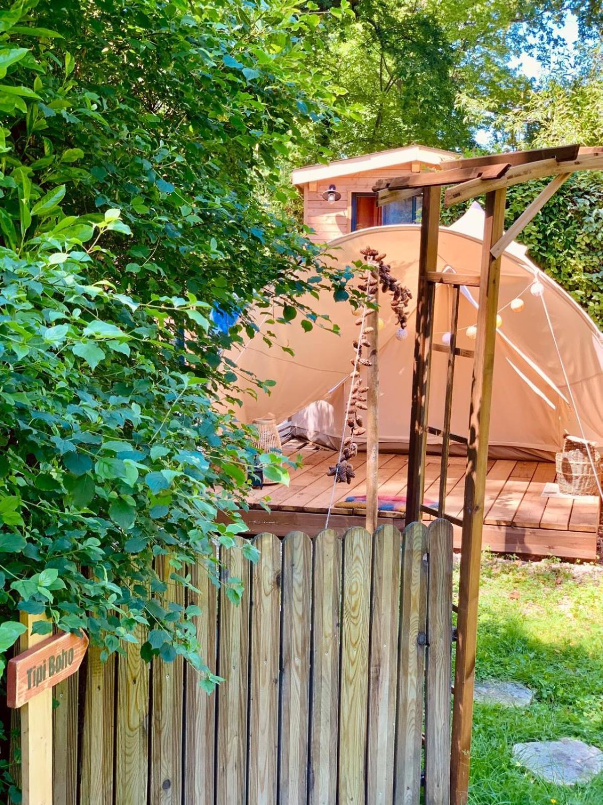 Le Pavillon - Bed & Breakfast *